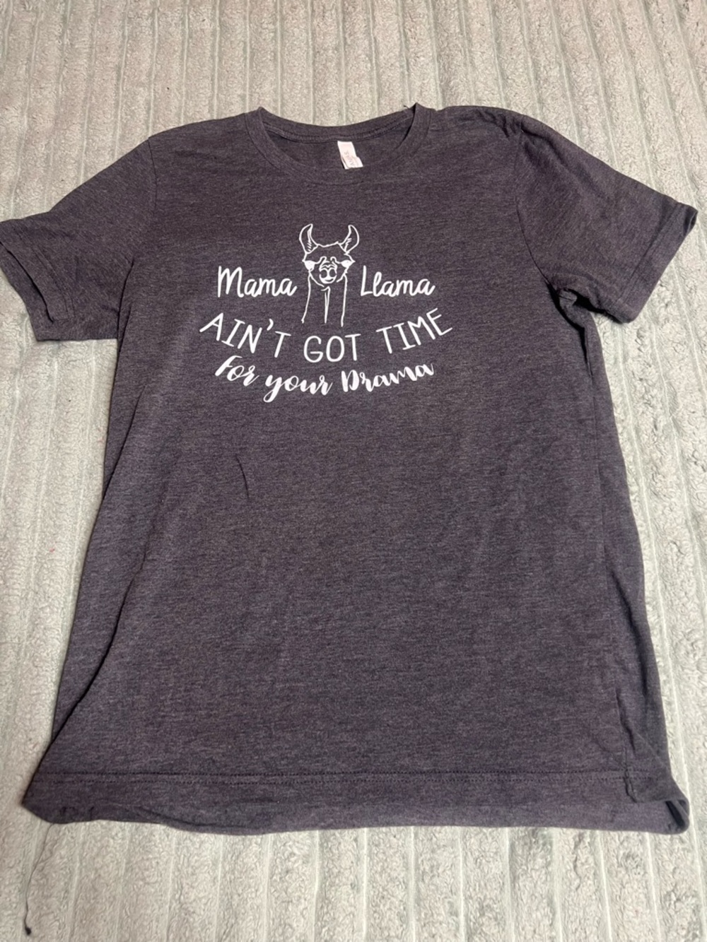 Mama Llama Graphic Tee in Dark Heather Gray